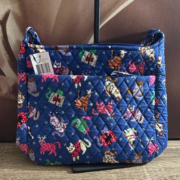VB Essential XL Crossbody in Cotton - Cats NWT - Picture 1 of 9